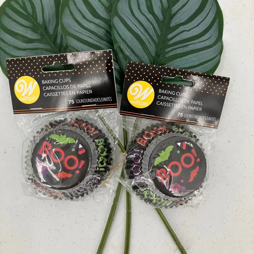 Wilton Black Orange Boo Bat Halloween Stripe Novelty Baking Cupcake Cups Liners